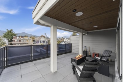 Photo 30 at 1 - 272 E 9th Street, Central Lonsdale, North Vancouver