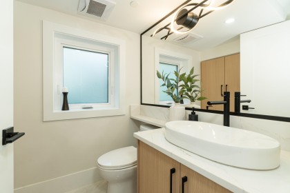 Photo 8 at 1552 W 66th Avenue, S.W. Marine, Vancouver West