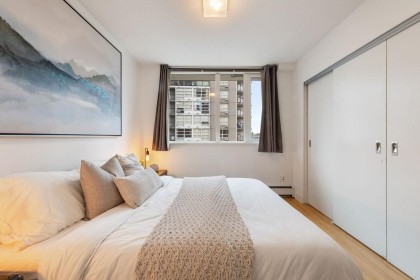 Photo 7 at 609 - 1325 Rolston Street, Downtown VW, Vancouver West