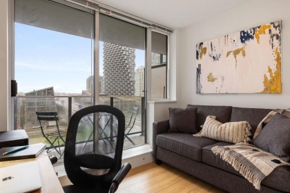 Photo 10 at 609 - 1325 Rolston Street, Downtown VW, Vancouver West