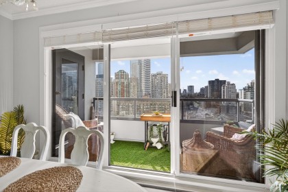 Photo 14 at 1108 - 1060 Alberni Street, West End VW, Vancouver West