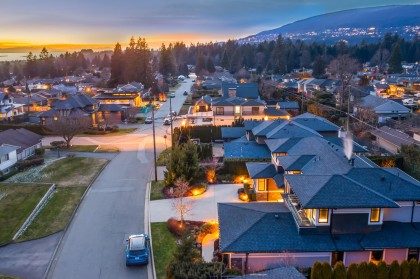 Photo 39 at 4090 Sunnycrest Drive, Forest Hills NV, North Vancouver