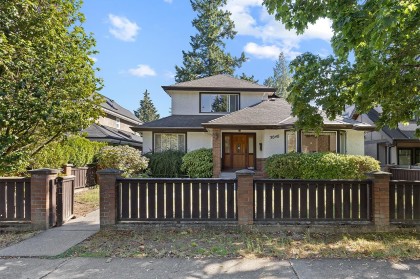 Photo 2 at 3848 W 38th Avenue, Dunbar, Vancouver West