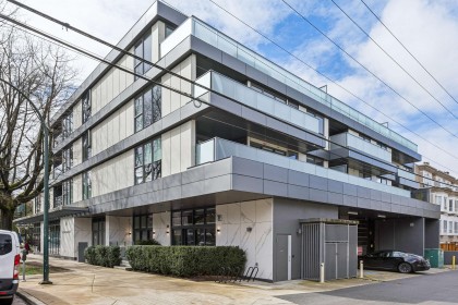 Photo 2 at 306 - 2485 Larch Street, Kitsilano, Vancouver West