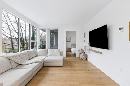 Photo 7 at 306 - 2485 Larch Street, Kitsilano, Vancouver West