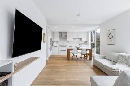 Photo 9 at 306 - 2485 Larch Street, Kitsilano, Vancouver West