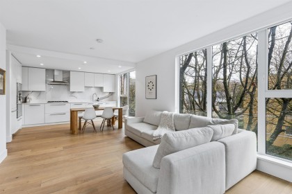 Photo 10 at 306 - 2485 Larch Street, Kitsilano, Vancouver West