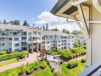 Photo 2 at 516 - 3608 Deercrest Drive, Roche Point, North Vancouver