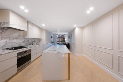 Photo 13 at 102 - 3668 W 10th Avenue, Kitsilano, Vancouver West