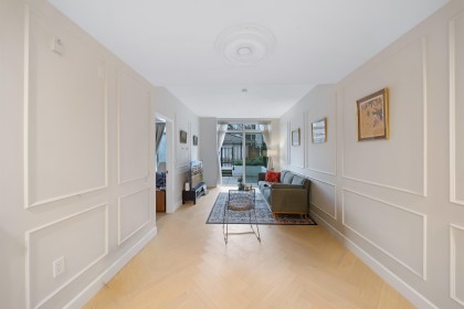 Photo 12 at 102 - 3668 W 10th Avenue, Kitsilano, Vancouver West