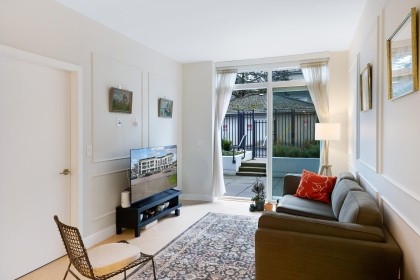 Photo 8 at 102 - 3668 W 10th Avenue, Kitsilano, Vancouver West