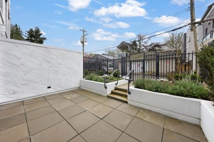 Photo 21 at 102 - 3668 W 10th Avenue, Kitsilano, Vancouver West