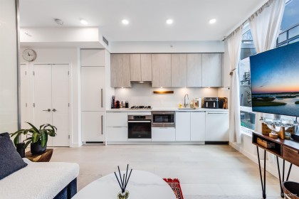 Photo 2 at 102 - 4240 Cambie Street, Cambie, Vancouver West