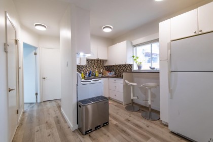 Photo 13 at 3315 W 6th Avenue, Kitsilano, Vancouver West