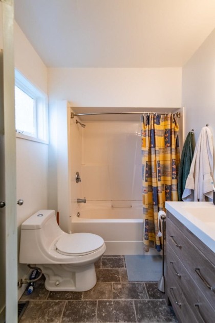 Photo 26 at 3315 W 6th Avenue, Kitsilano, Vancouver West