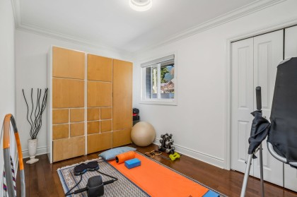 Photo 22 at 954 Tudor Avenue, Forest Hills NV, North Vancouver