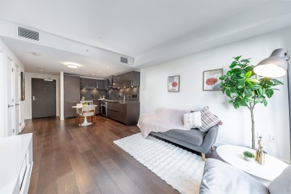 Photo 6 at 201 - 1561 W 57th Avenue, South Granville, Vancouver West