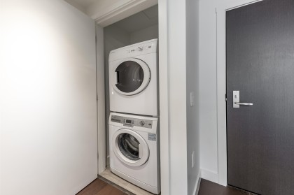 Photo 13 at 201 - 1561 W 57th Avenue, South Granville, Vancouver West