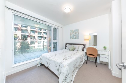 Photo 8 at 201 - 1561 W 57th Avenue, South Granville, Vancouver West