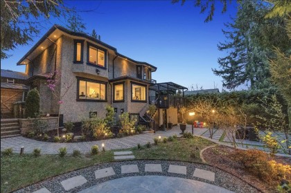 Photo 2 at 3263 Norwood Avenue, Upper Lonsdale, North Vancouver