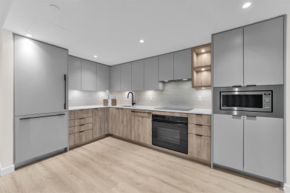 Photo 4 at 401 - 755 Harbourside Drive, Harbourside, North Vancouver