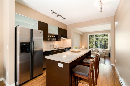 Photo 9 at 32 - 550 Browning Place, Seymour NV, North Vancouver