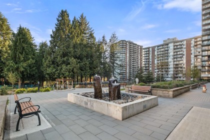 Photo 3 at 1205 - 2012 Fullerton Avenue, Pemberton NV, North Vancouver