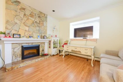 Photo 3 at 2683 W 41st Avenue, Kerrisdale, Vancouver West