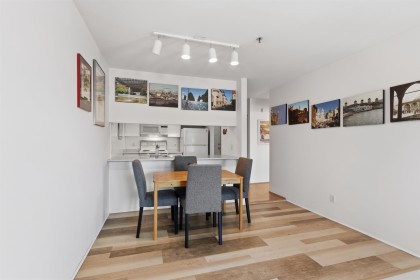 Photo 16 at 211 - 3250 W Broadway, Kitsilano, Vancouver West