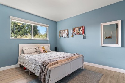 Photo 19 at 739 E 26th Street, Lynn Valley, North Vancouver