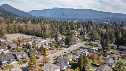 Photo 39 at 739 E 26th Street, Lynn Valley, North Vancouver