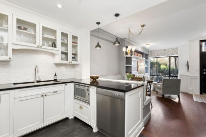 Photo 4 at 2266 Redbud Lane, Kitsilano, Vancouver West