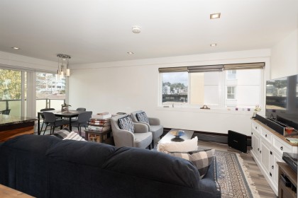 Photo 6 at 303 - 1845 Bellevue Avenue, Ambleside, West Vancouver