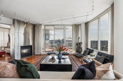 Photo 5 at 3701 - 1438 Richards Street, Yaletown, Vancouver West