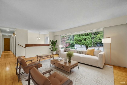 Photo 4 at 4578 Capilano Road, Canyon Heights NV, North Vancouver