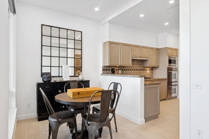 Photo 8 at 103 - 323 Jervis Street, Coal Harbour, Vancouver West