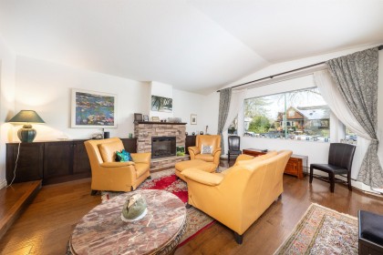 Photo 4 at 3982 W 29th Avenue, Dunbar, Vancouver West