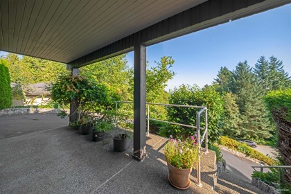Photo 37 at 1135 Groveland Court, British Properties, West Vancouver