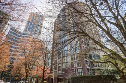 Photo 33 at 1604 - 1010 Burnaby Street, West End VW, Vancouver West