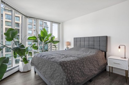 Photo 15 at 1604 - 1010 Burnaby Street, West End VW, Vancouver West