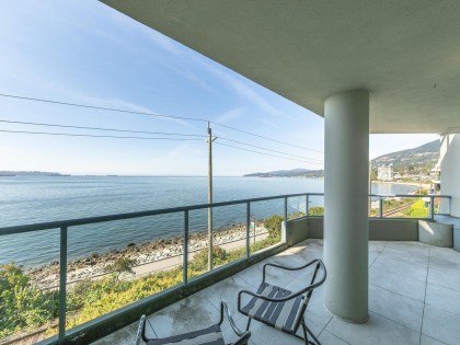 Photo 30 at 203 - 2190 Argyle Avenue, Dundarave, West Vancouver