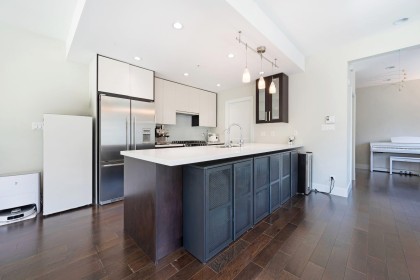 Photo 3 at 1483 Tilney Mews, South Granville, Vancouver West