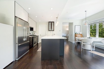 Photo 4 at 1483 Tilney Mews, South Granville, Vancouver West