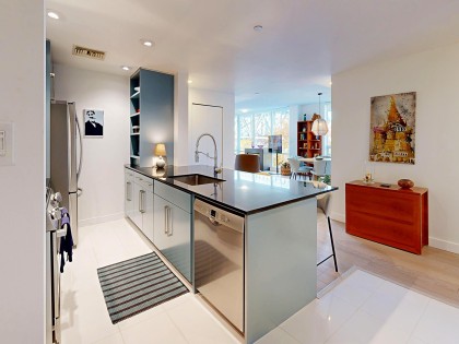 Photo 22 at 503 - 638 Beach Crescent, Yaletown, Vancouver West