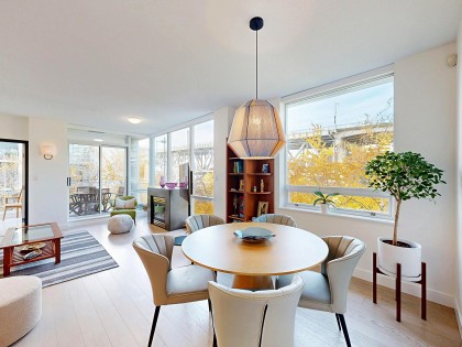 Photo 5 at 503 - 638 Beach Crescent, Yaletown, Vancouver West