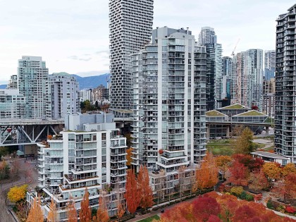 Photo 25 at 503 - 638 Beach Crescent, Yaletown, Vancouver West