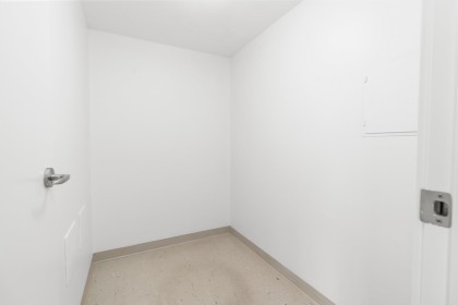 Photo 16 at 2210 - 233 Robson Street, Downtown VW, Vancouver West