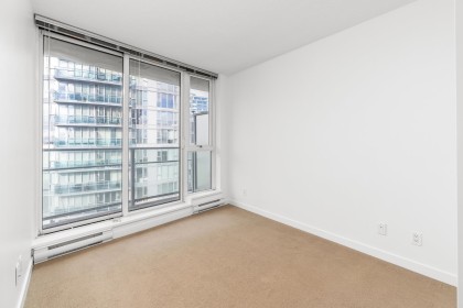 Photo 12 at 2210 - 233 Robson Street, Downtown VW, Vancouver West