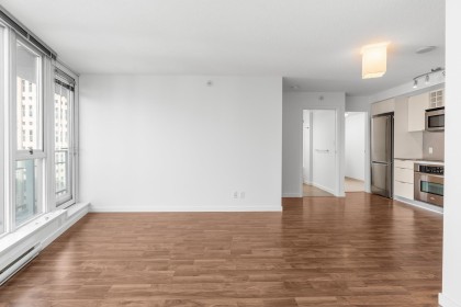 Photo 10 at 2210 - 233 Robson Street, Downtown VW, Vancouver West