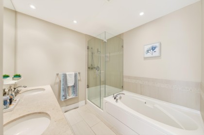 Photo 11 at 613 - 4685 Valley Drive, Quilchena, Vancouver West